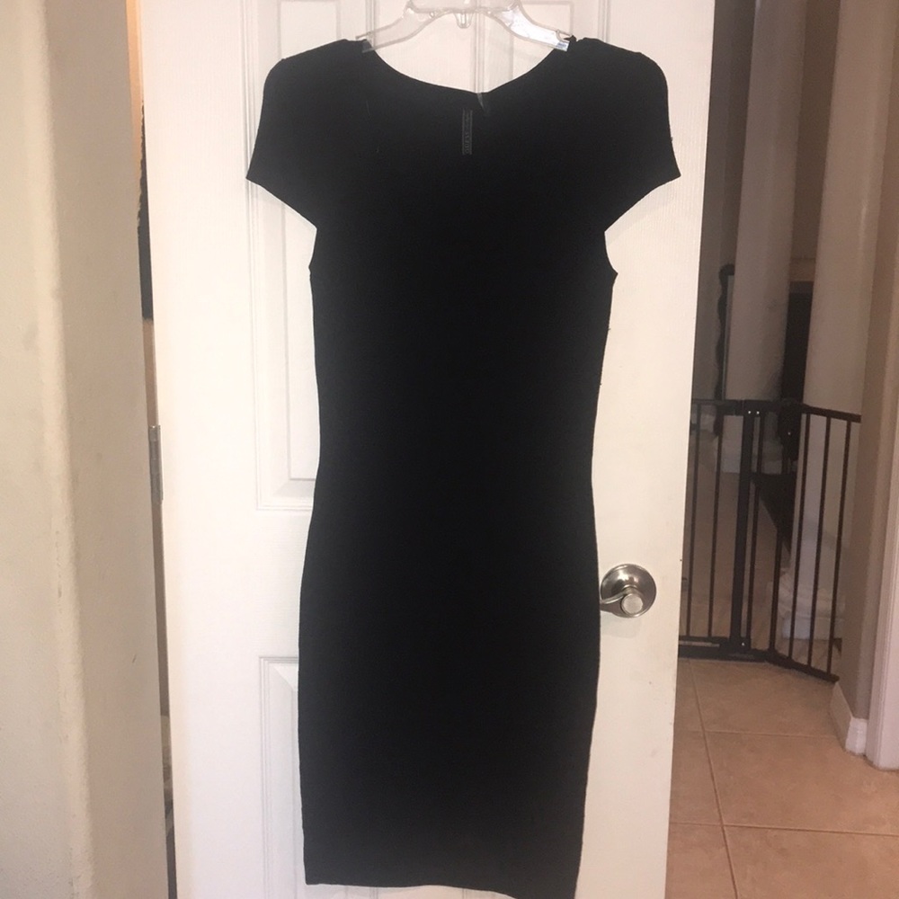 Guess NWT Black Knit Midi Dress Size Small
